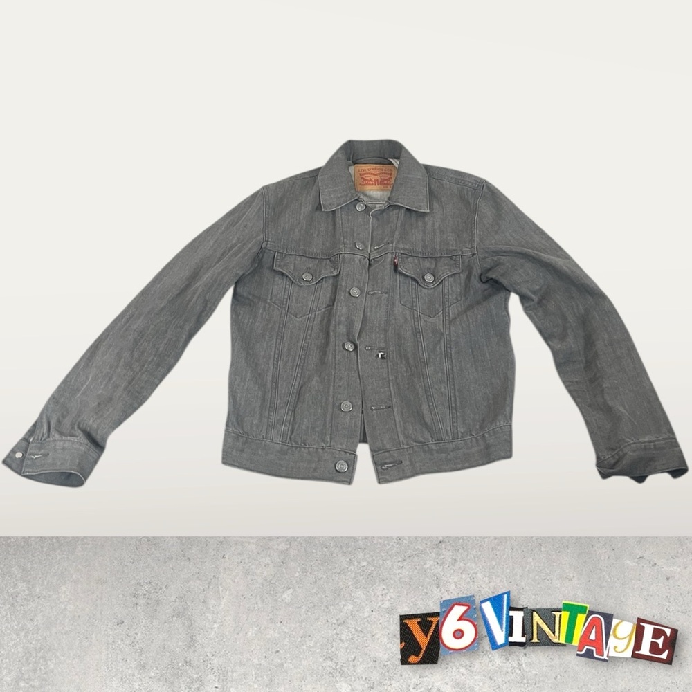 Small Levi’s Gray Denim Jacket
